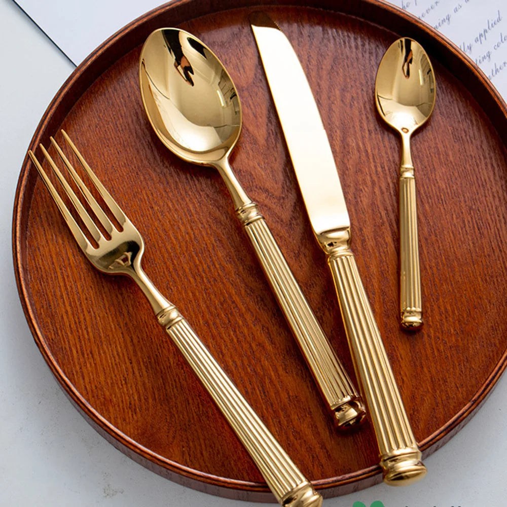 Set of utensils