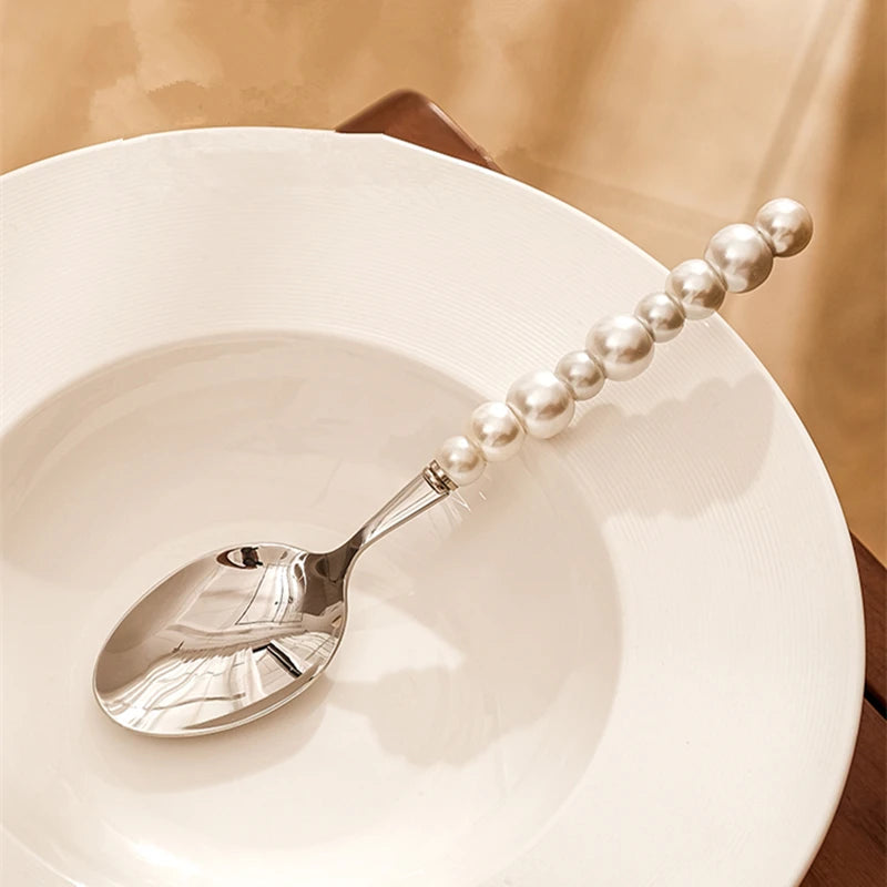 Pearl cutlery