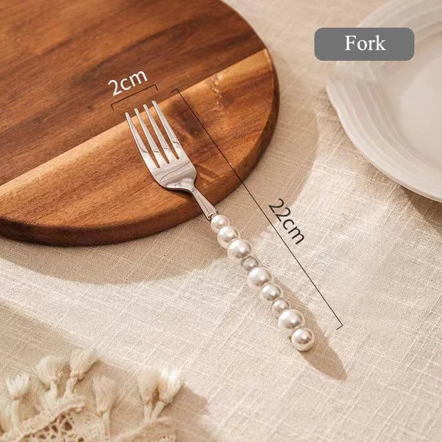 Pearl cutlery