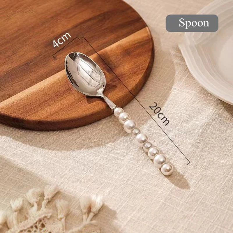 Pearl cutlery